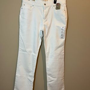 Women’s Levi’s 505 Straight Leg White Jeans in Size 16 Medium